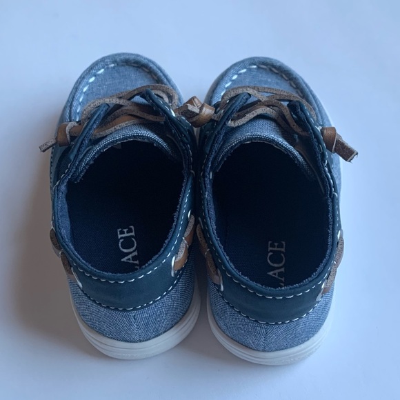 New - Baby boy boat shoes, size 5. ‘Sperry’ type slip on shoe in navy and denim. - Picture 3 of 8